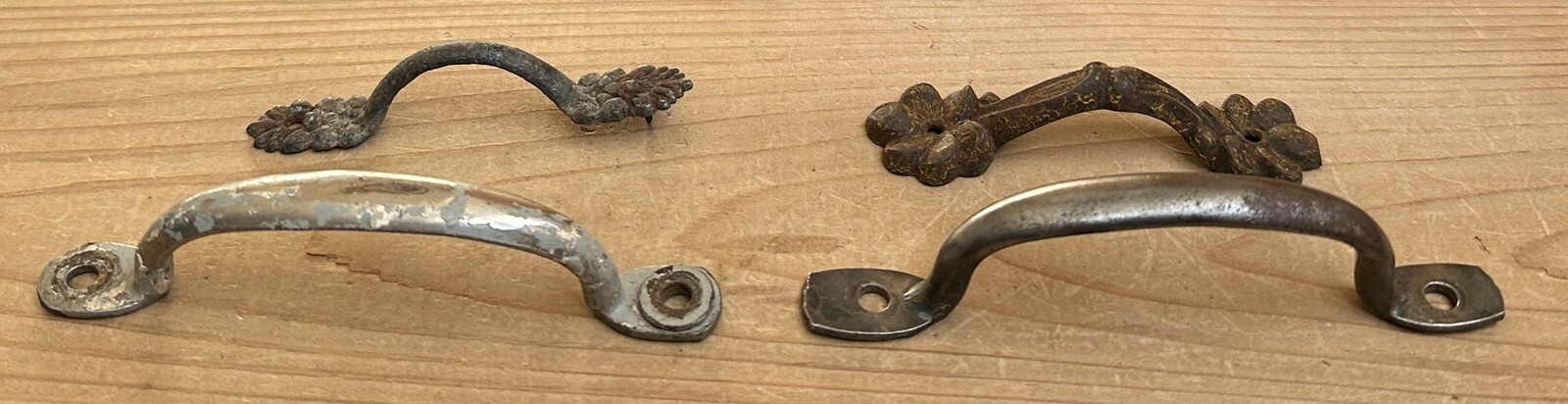 DS-222D–SIX (6) Different Antique Vintage Drawer Bin Pulls Handles