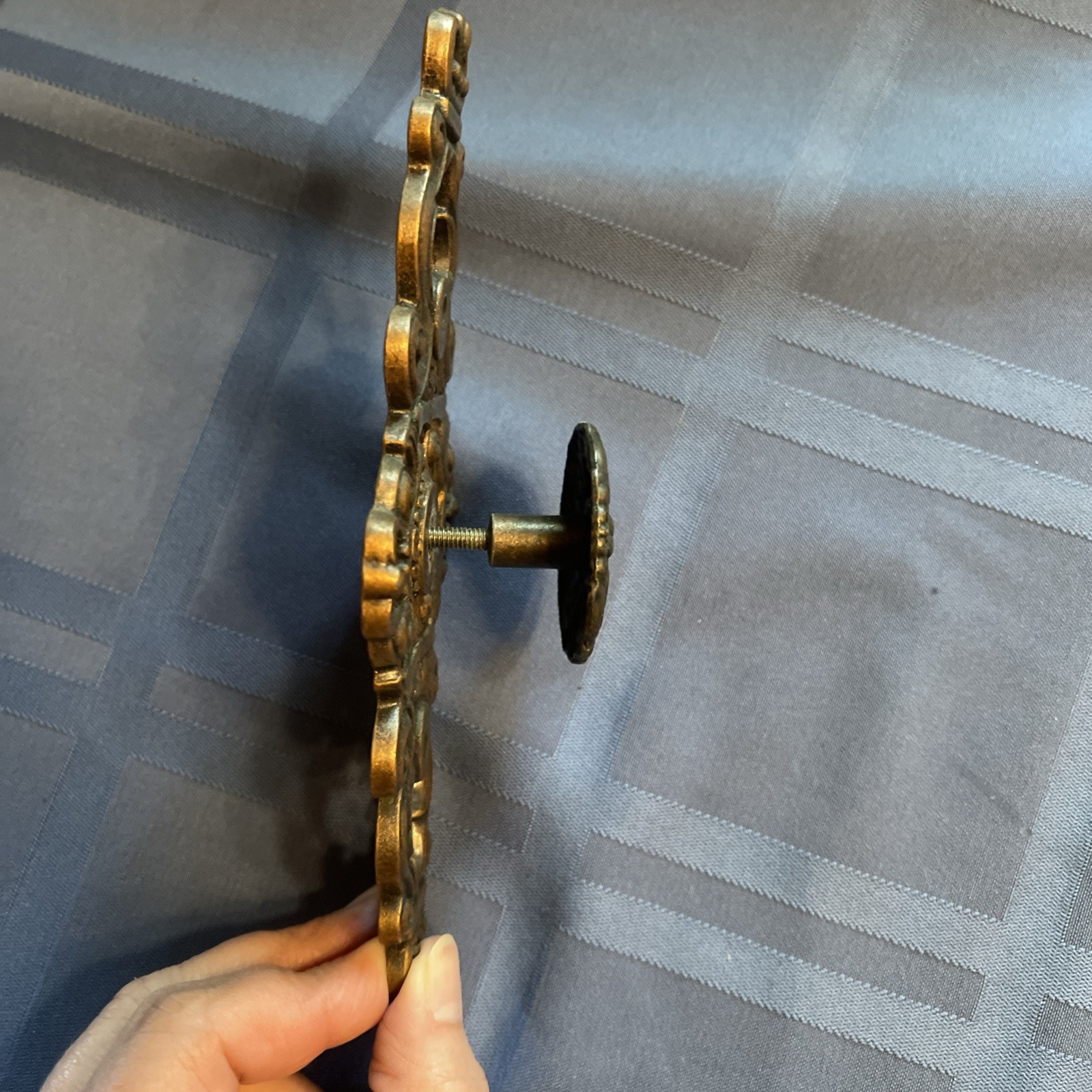 Vintage Hyer Ornate Brass Cabinet Door Knob Large Hollywood Regency Mid Century