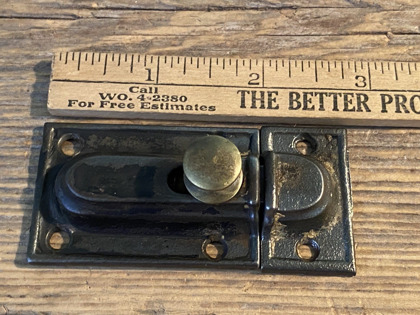 Vtg LOT of 8 Cabinet Cupboard Door Latch Closures & Keepers Twist Knob ALL Work!