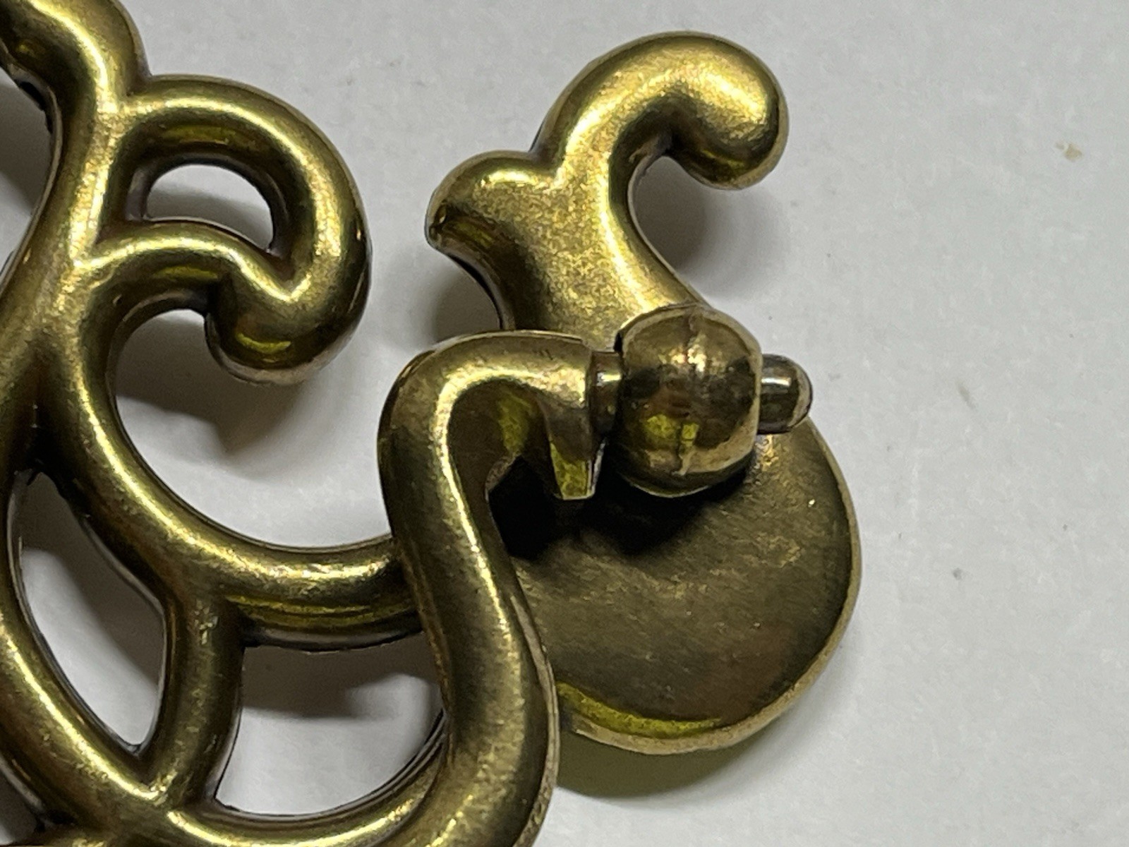 Vintage Lot (11) NOS KBC Brass Plated Chippendale/Batwing Style Drop Bail Pulls