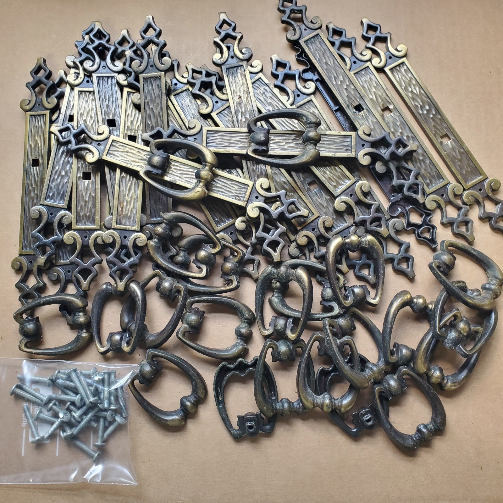 22 – VTG Door Pulls Amerock Madeira Cabinet Antique Burnished Bronze T-169-1