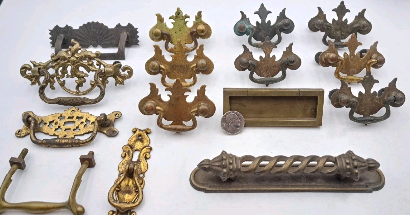 Antique/Vintage Handles Hardware Lot Furniture Drawer Pulls Handles Metal Brass