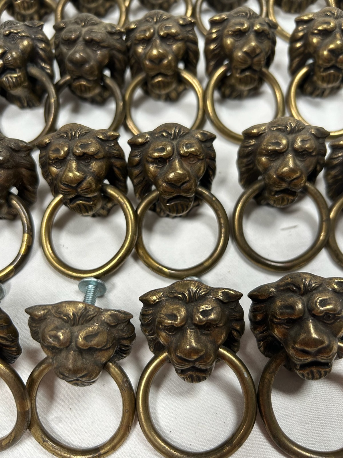 VINTAGE Lot 28 Amerock Lions Head Drawer Pulls Allison 888 Metal 2.25″ w/screws