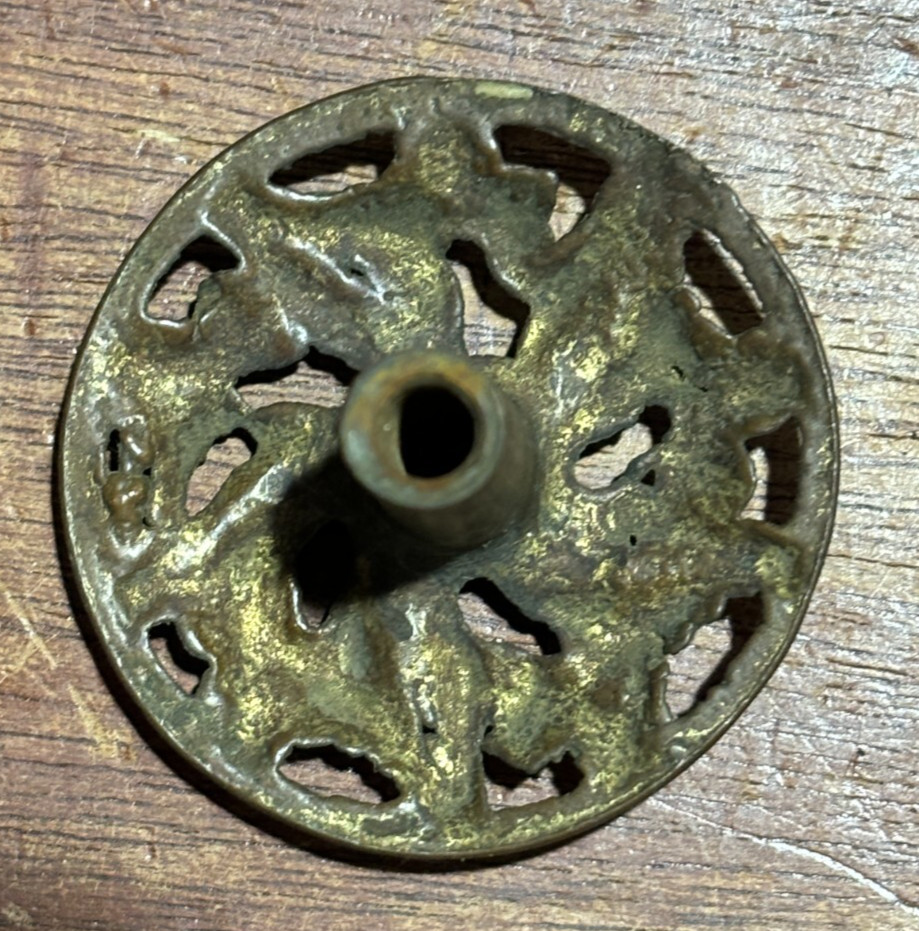 Vintage Antique Ornate Round Cabinet Knob Drawer Pull 1 1/2 inch