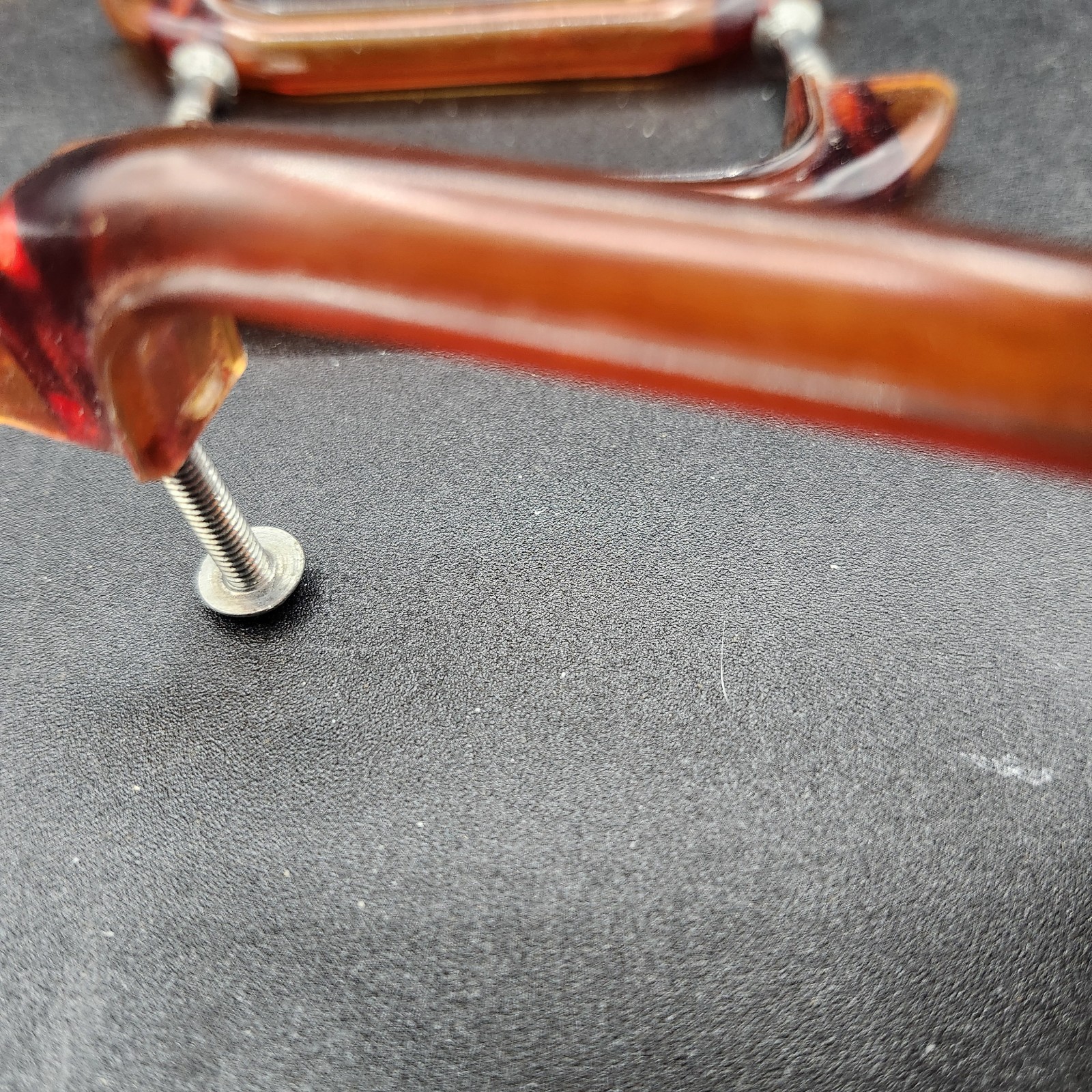 Vintage Art Deco Amber Bakelite Drawer Pull 1930s/40s 3 1/8″OC