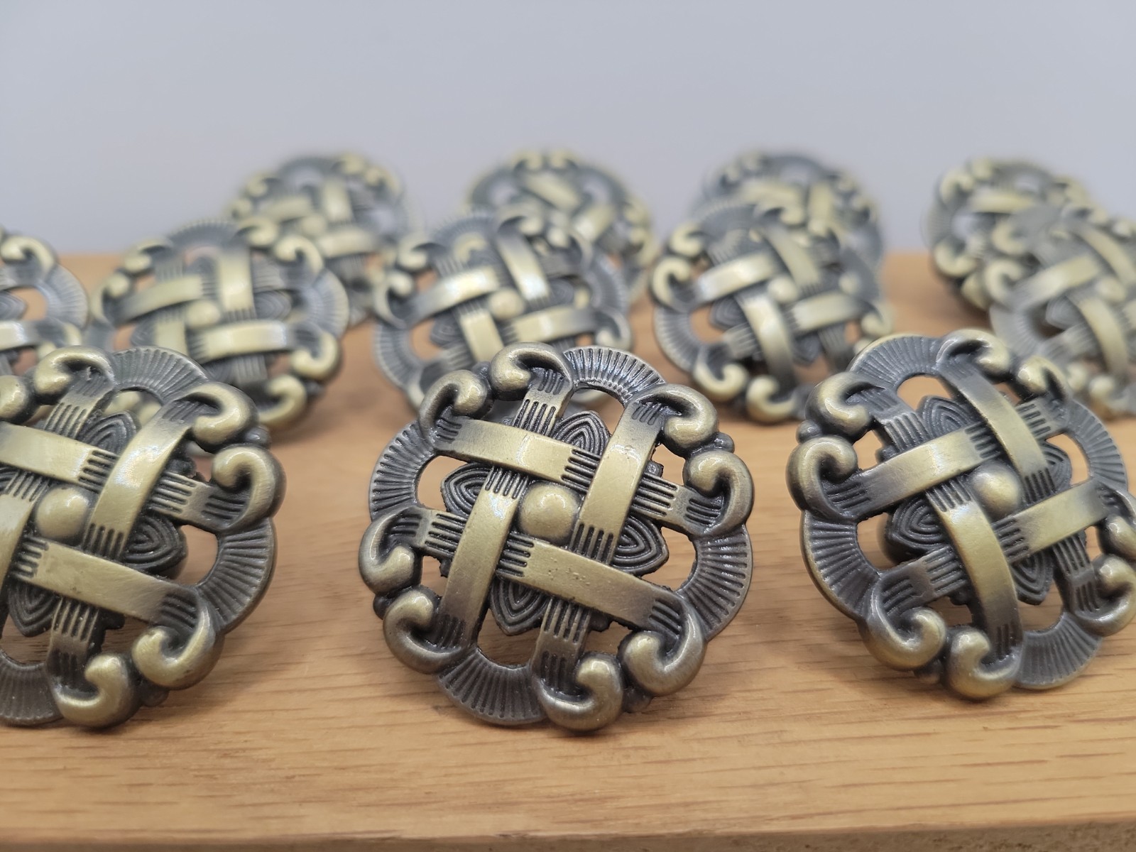 Lot of 12 Vintage Style Celtic Irish Ornate Metal Knobs Pull 1 1/2″ Nice Set