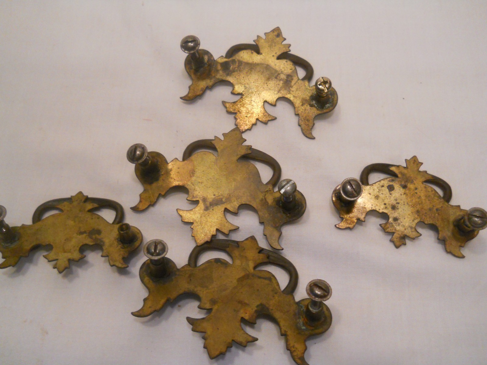 5 Vintage Ornate Brass color Drawer Floral Cabinet Pulls 3 large 2 small