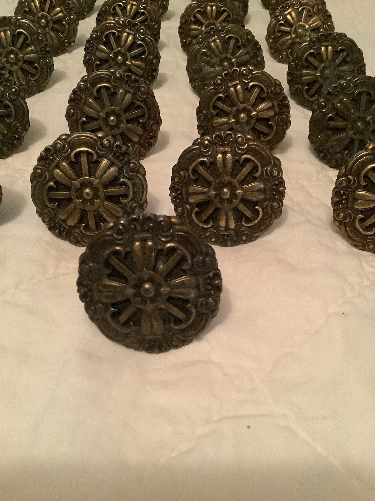 24 Vintage Hollywood Regency Brass Cabinet / Drawer Knobs / Pulls W 60-4412
