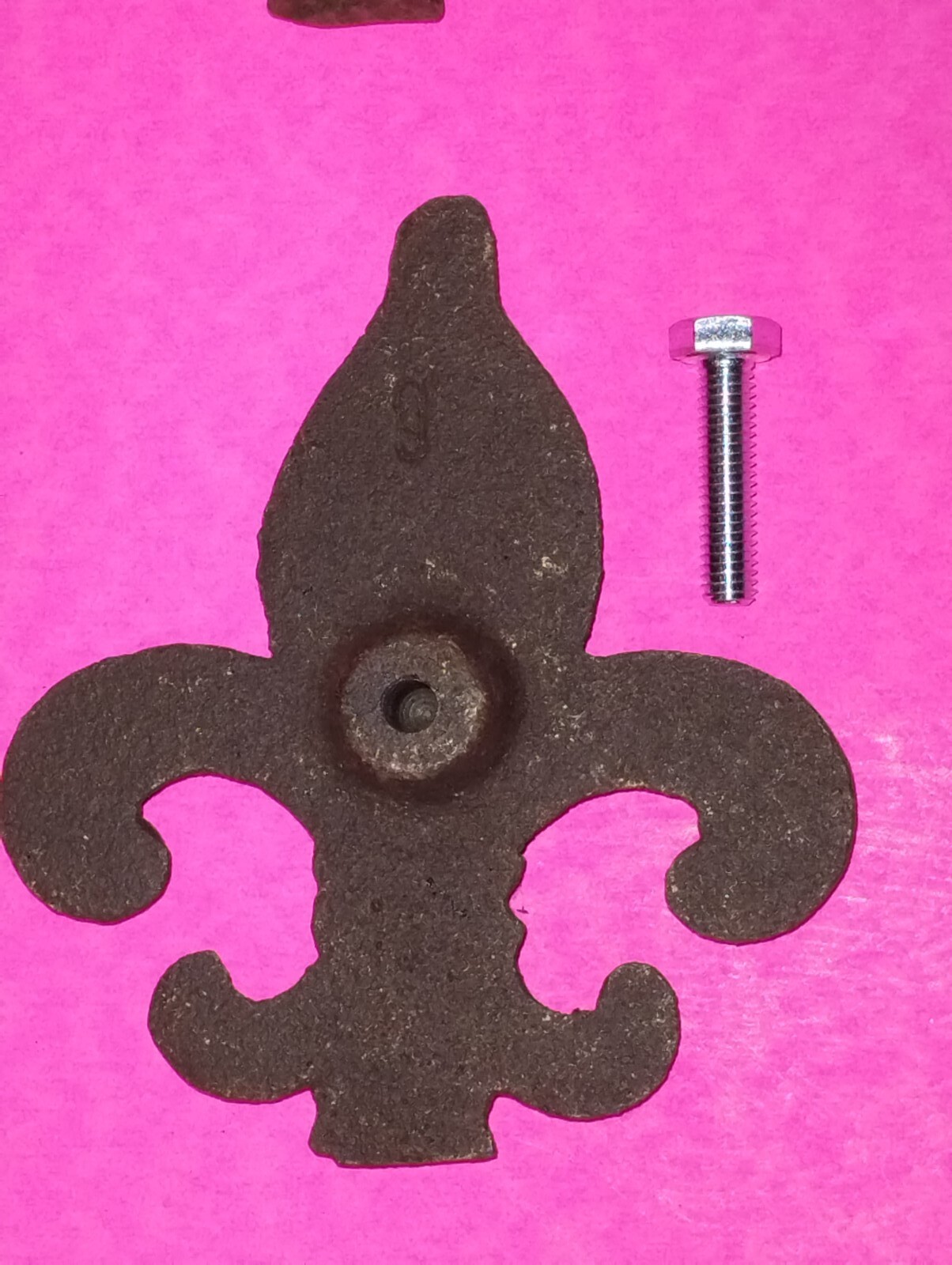 Victorian cast iron pulls Drawer/door hardware handle with Screws, 4″ x 3.5″.