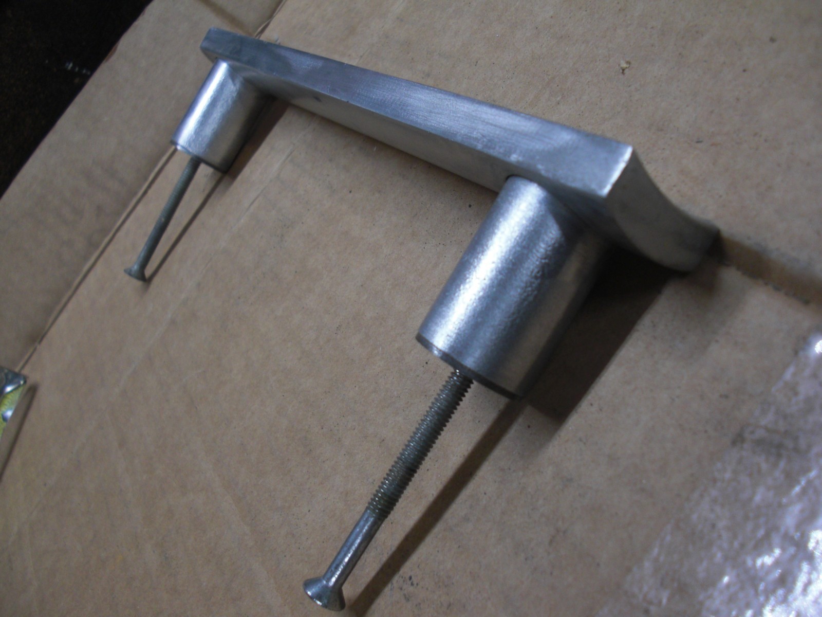 1 vintage large heavy duty 10″ long aluminum pull handles industrial 8″ oc hole