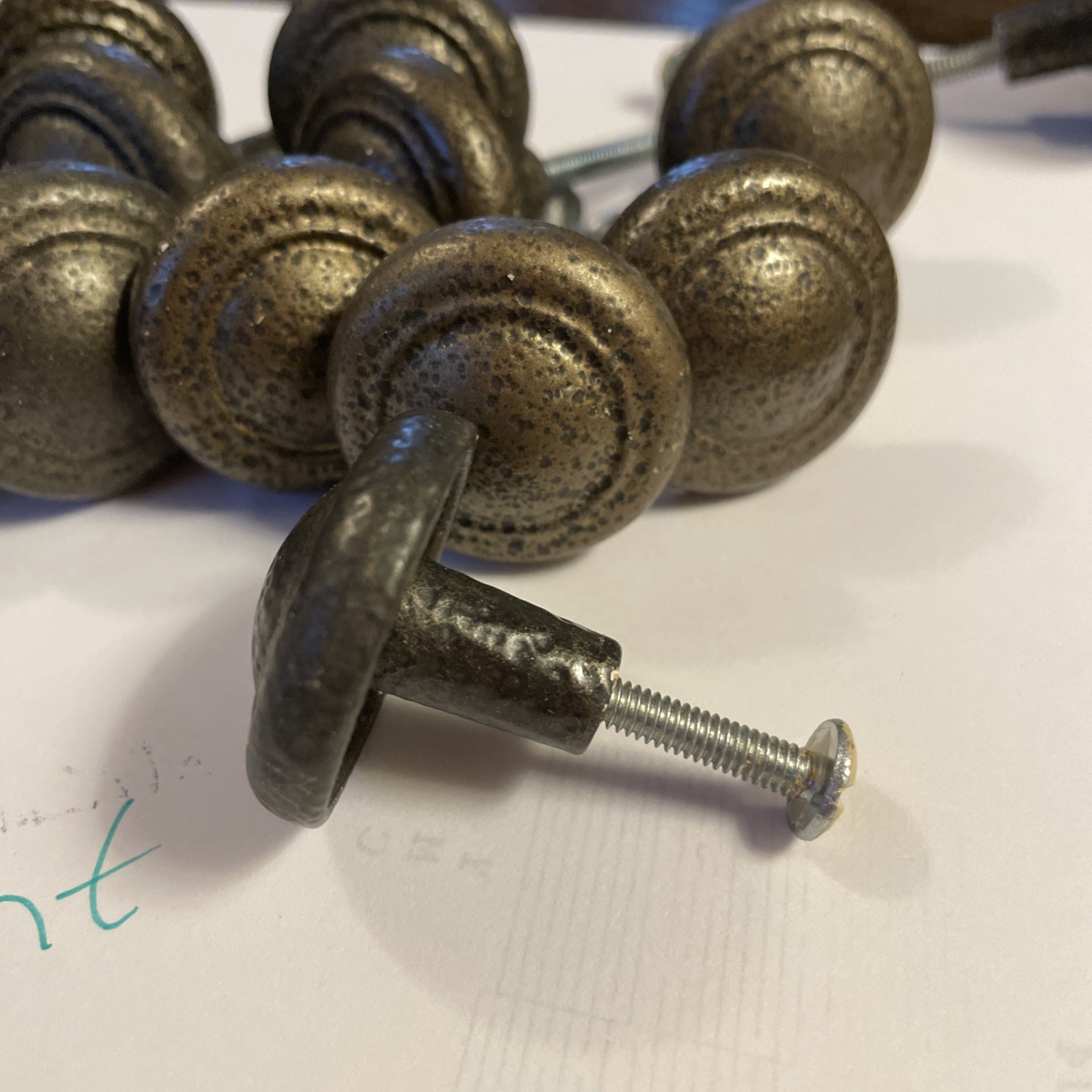 Antique bronze style drawer pull knobs 21 Ct