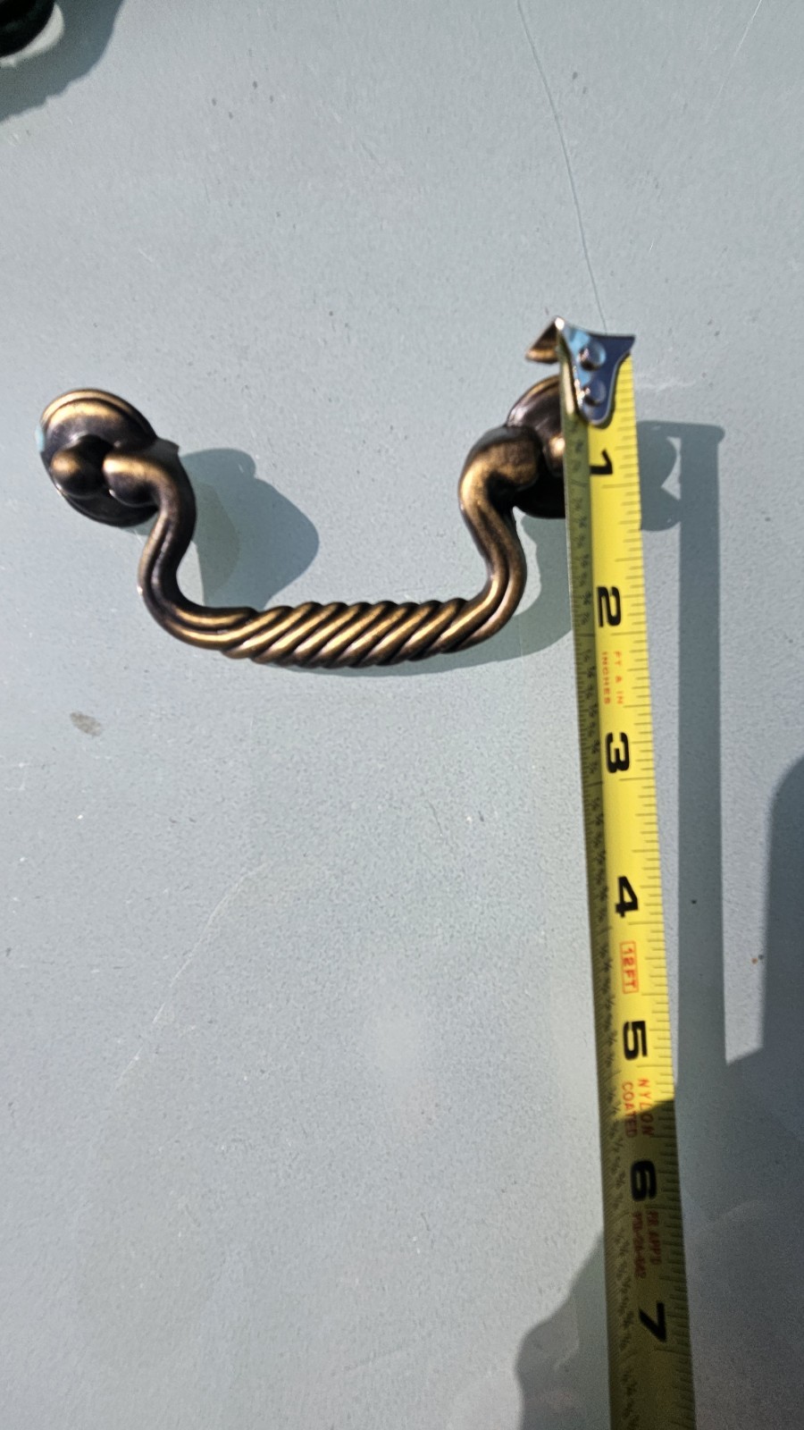Vintage Bronze Tone Metal Rope-Style Bail Drawer Pull KI Inc 1998 CH3370 Canada