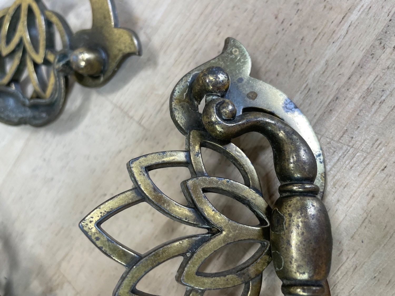 Keeler Brass Company N-1879 Drawer Pull 3 in Center Gold (3x)