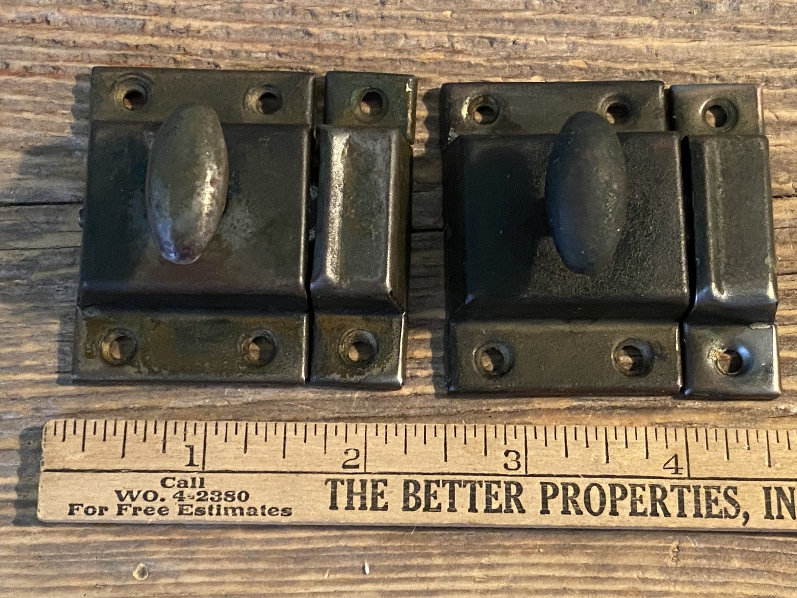 Vtg LOT of 8 Cabinet Cupboard Door Latch Closures & Keepers Twist Knob ALL Work!