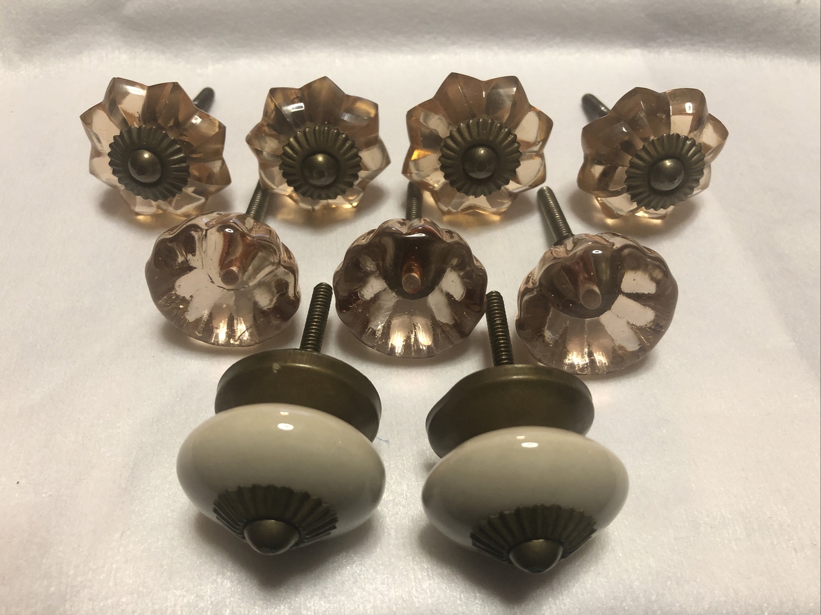 Beautiful Vintage Cabinet Drawer Knobs Pulls 4 Pink 3 Rose and 2 White.