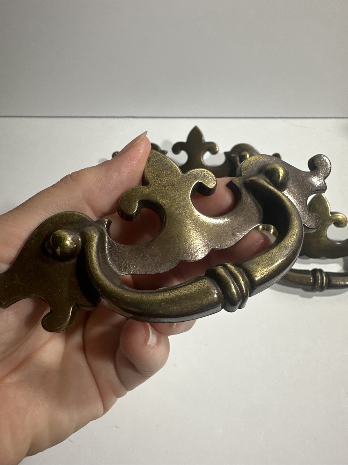 3 Vintage Brass Drawer Pulls Handel Fleur De Lis Keeler Brass Co. Screws #8493