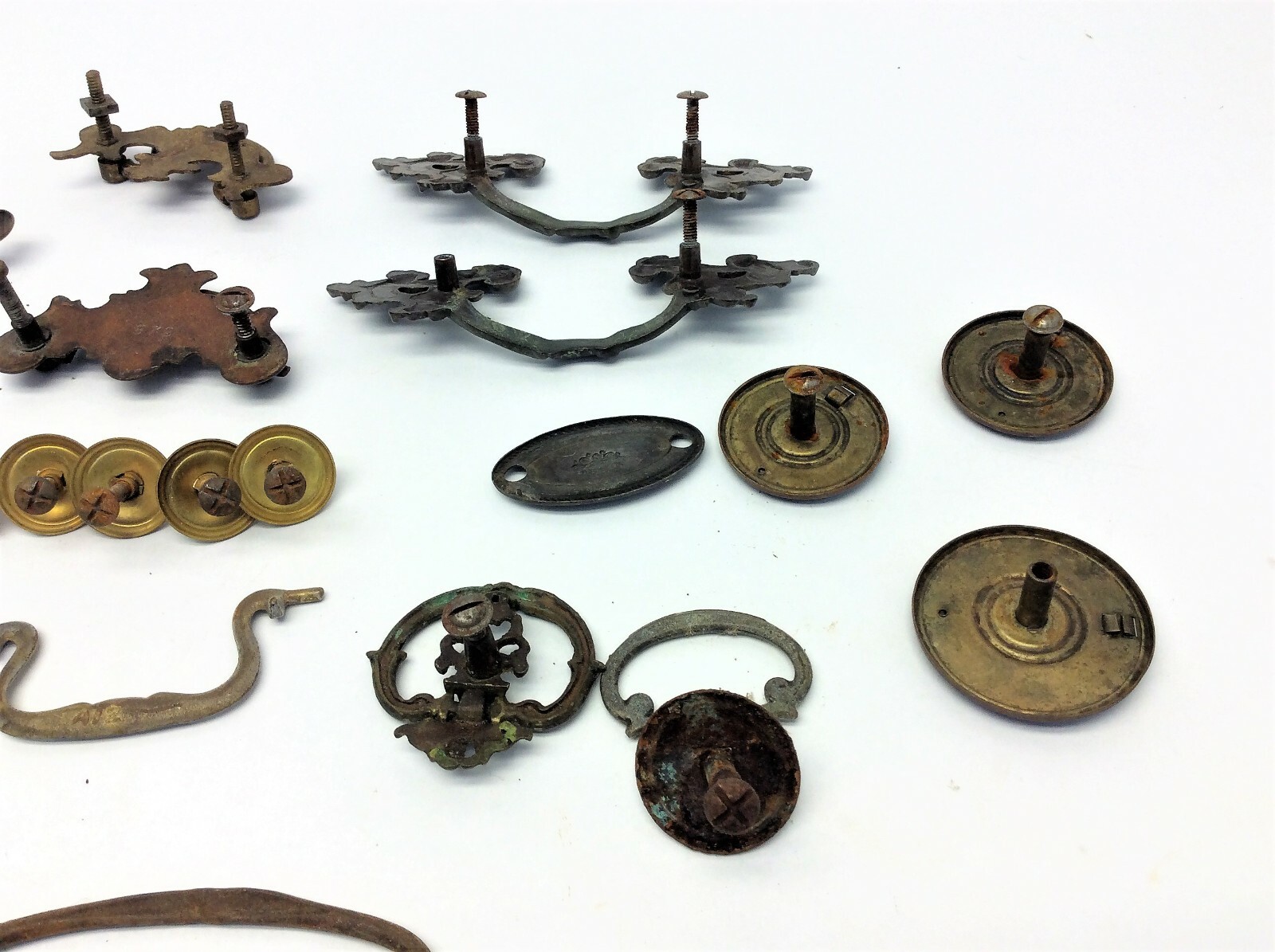 Antique & Vintage Mixed Lot –Brass Metal Drawer Pulls, Handles, Parts & Hardware