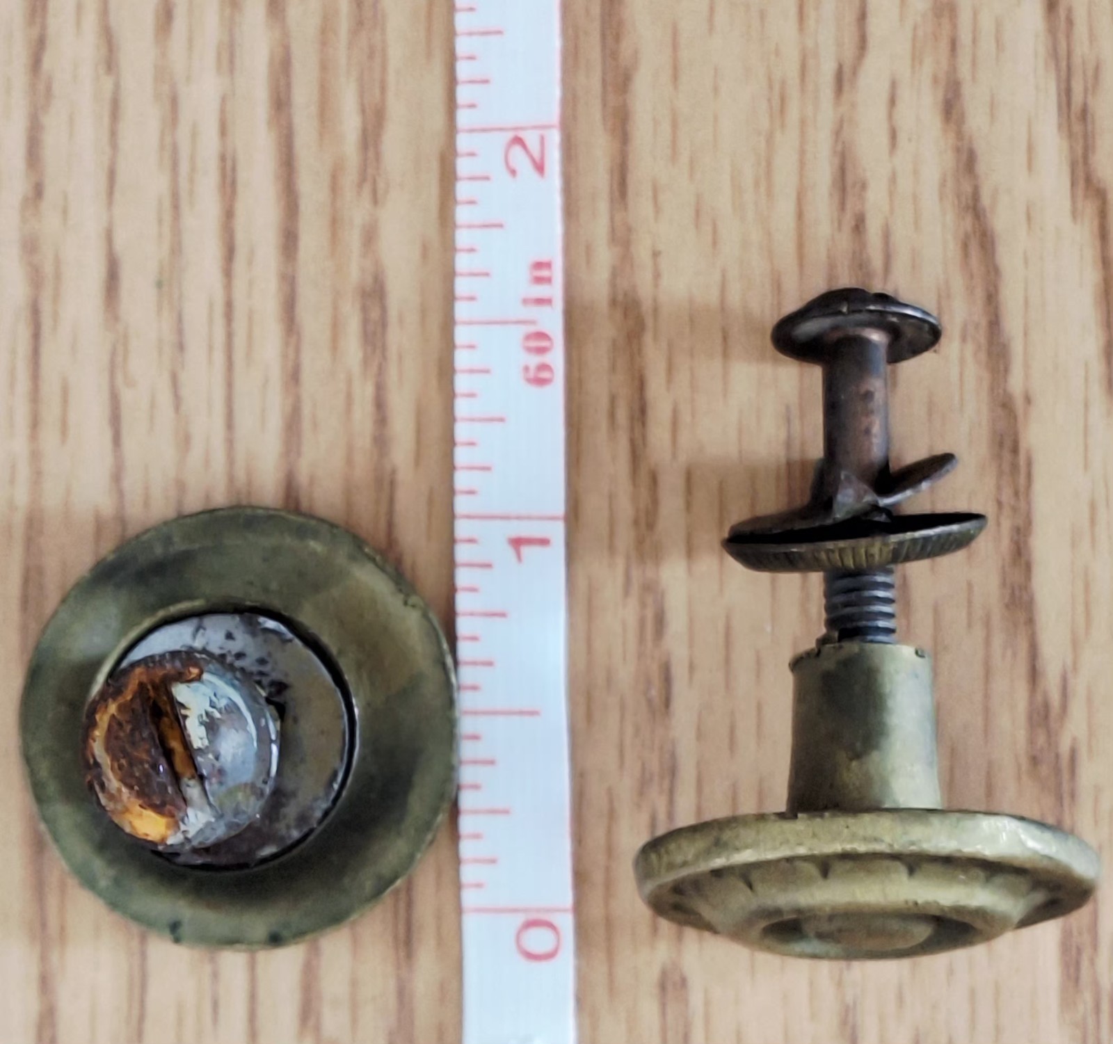 Antique Brass Aesthetic Movement Furniture Knobs Pulls Ornate 1″ Small Set Of 2