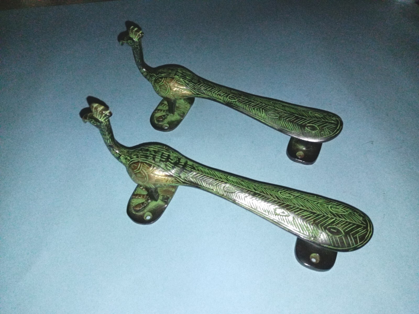 Bird Shape Door Pull Grip Victorian Brass Peacock Handle With Fingers Base HK503