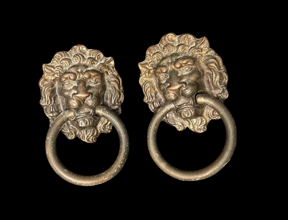 2 VTG Lion Heads Drawer Pull 2.5” X 2”Hardware Door Knocker Design Victorian