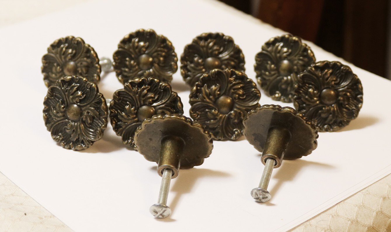 10 Vintage Ajax Provincial 993 Drawer Pulls Cabinet Set