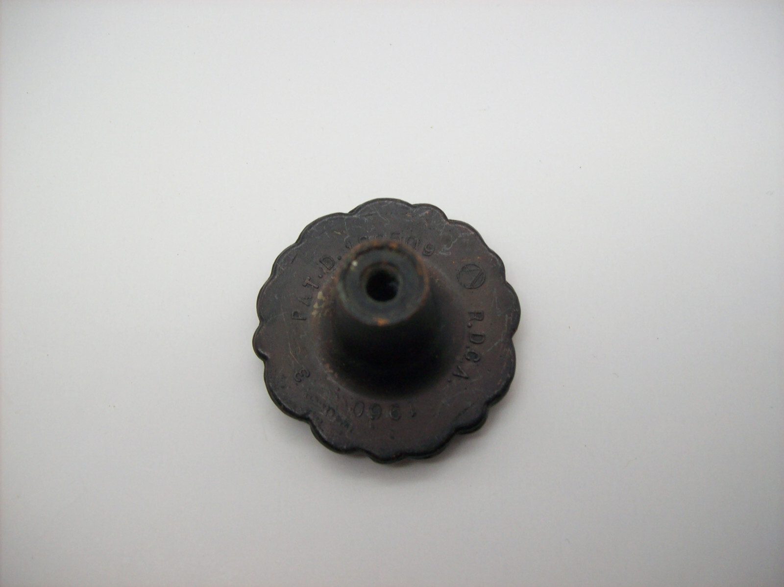 Vintage French Copper Flower Cabinet Knob Drawer Pull, 1960, RDCA, Patd 1885 09
