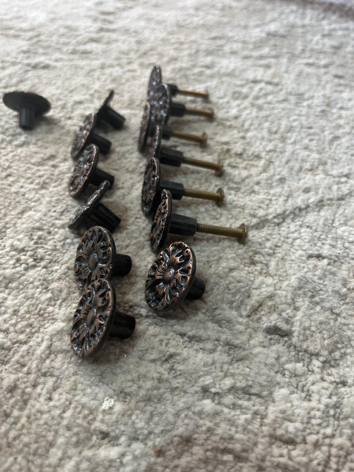 Vtg, Bronze, French Provincial Drawer/Cabinet Knob, Floral Round 1” , Lot of 14