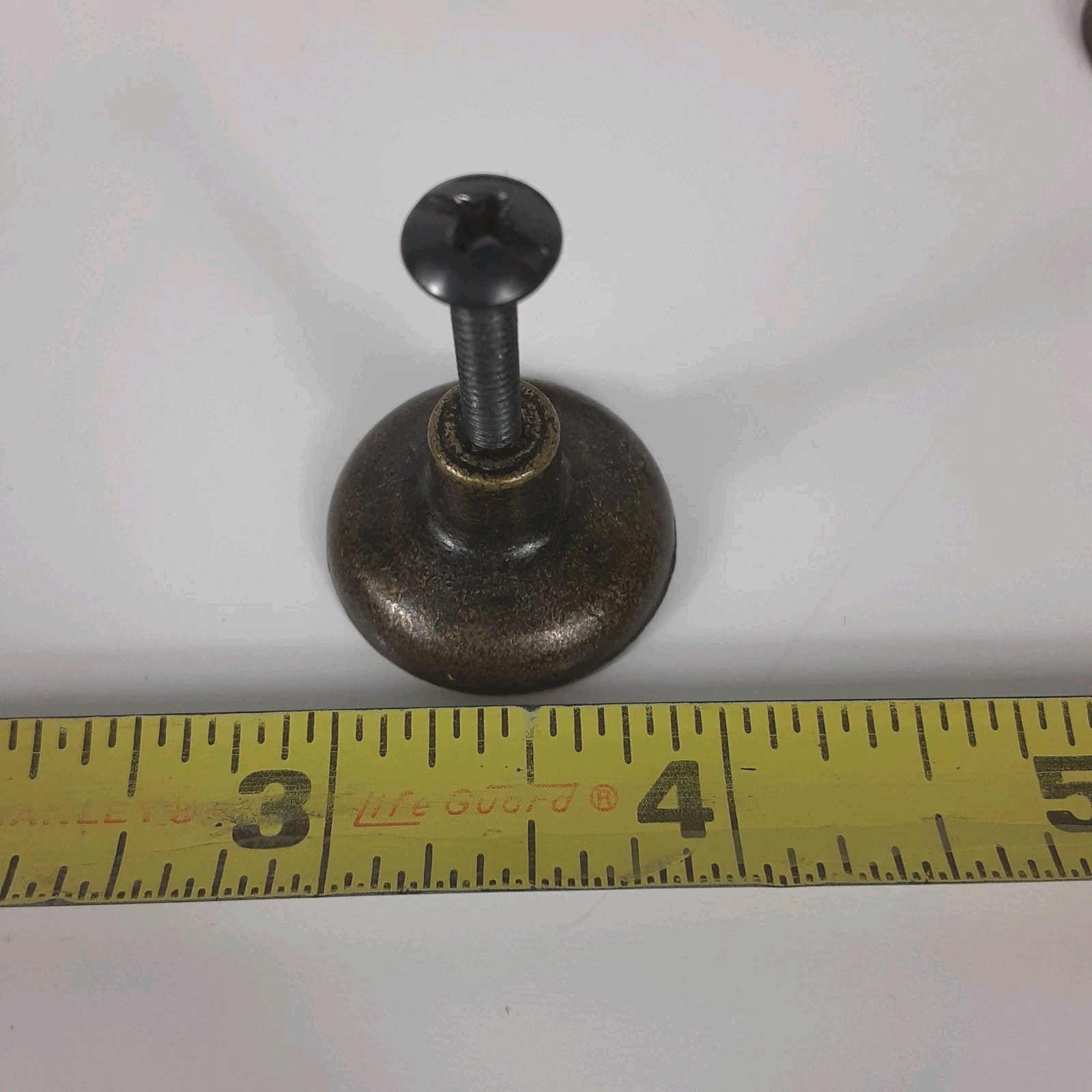 Six Drawer Door Pulls Knobs Vintage Bronze Metal with Screws