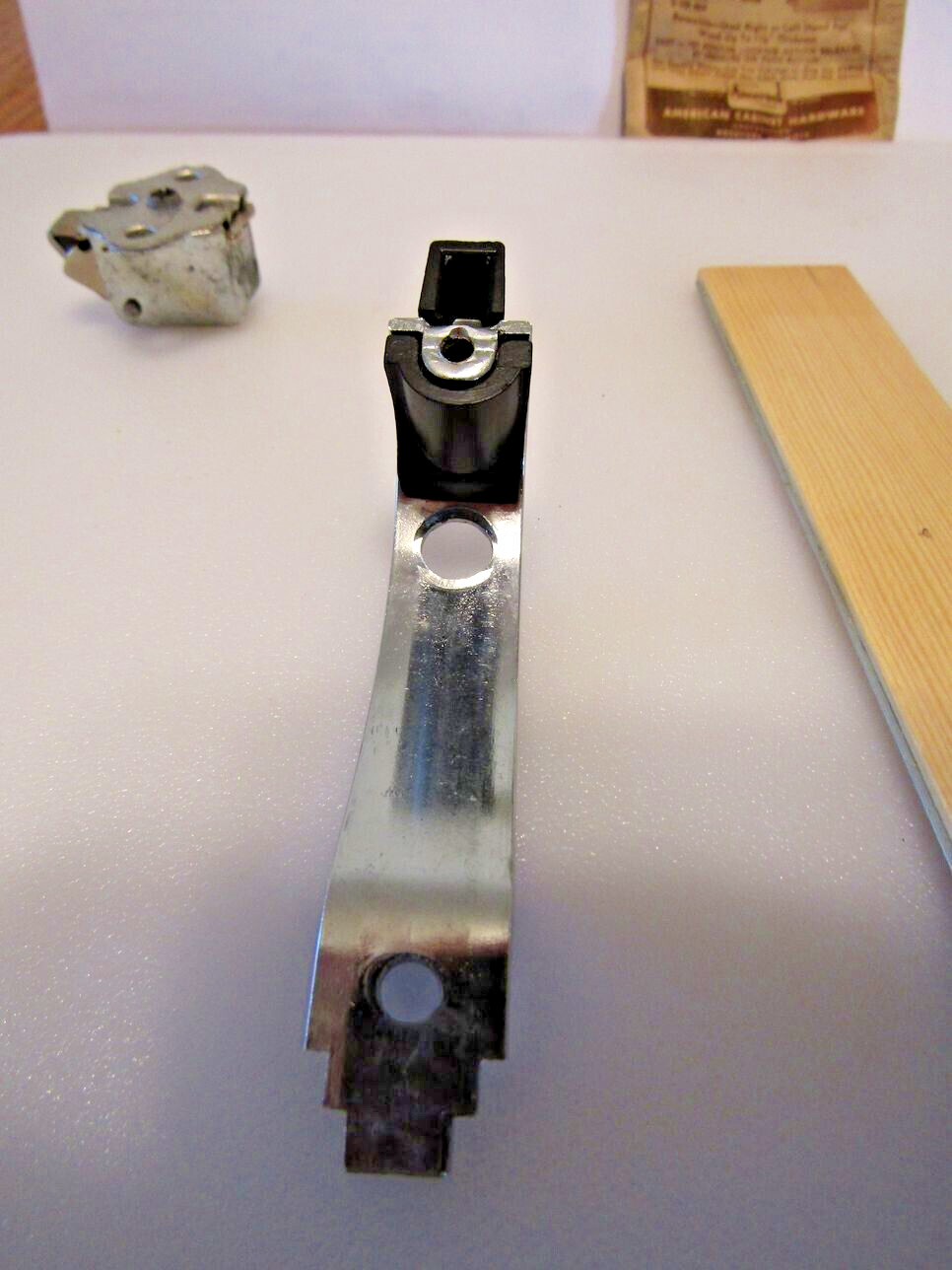 Vtg Nos Chrome Cabinet Door Push Button Latch Pull 3 Black Lines Amerock E08760