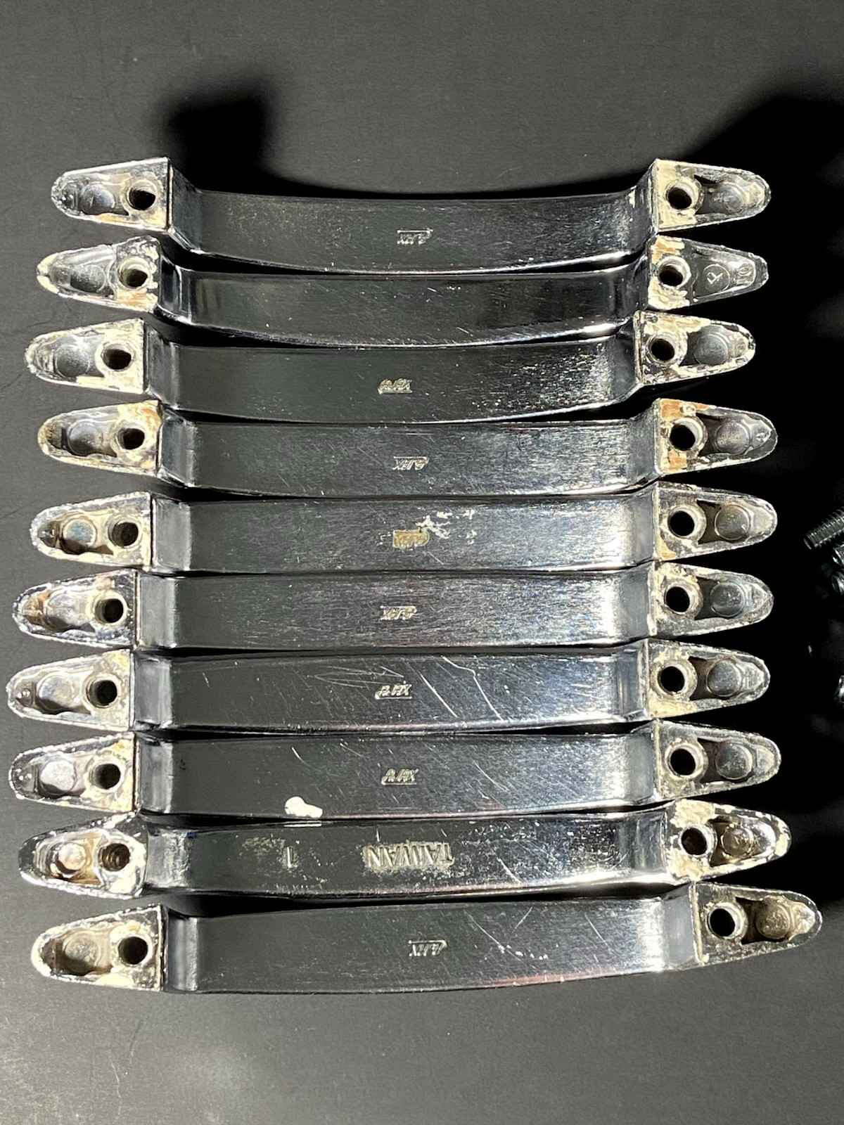 Lot of 10 Vintage Chrome Drawer Pulls Cabinet Handles MCM 4″ -20 Screws