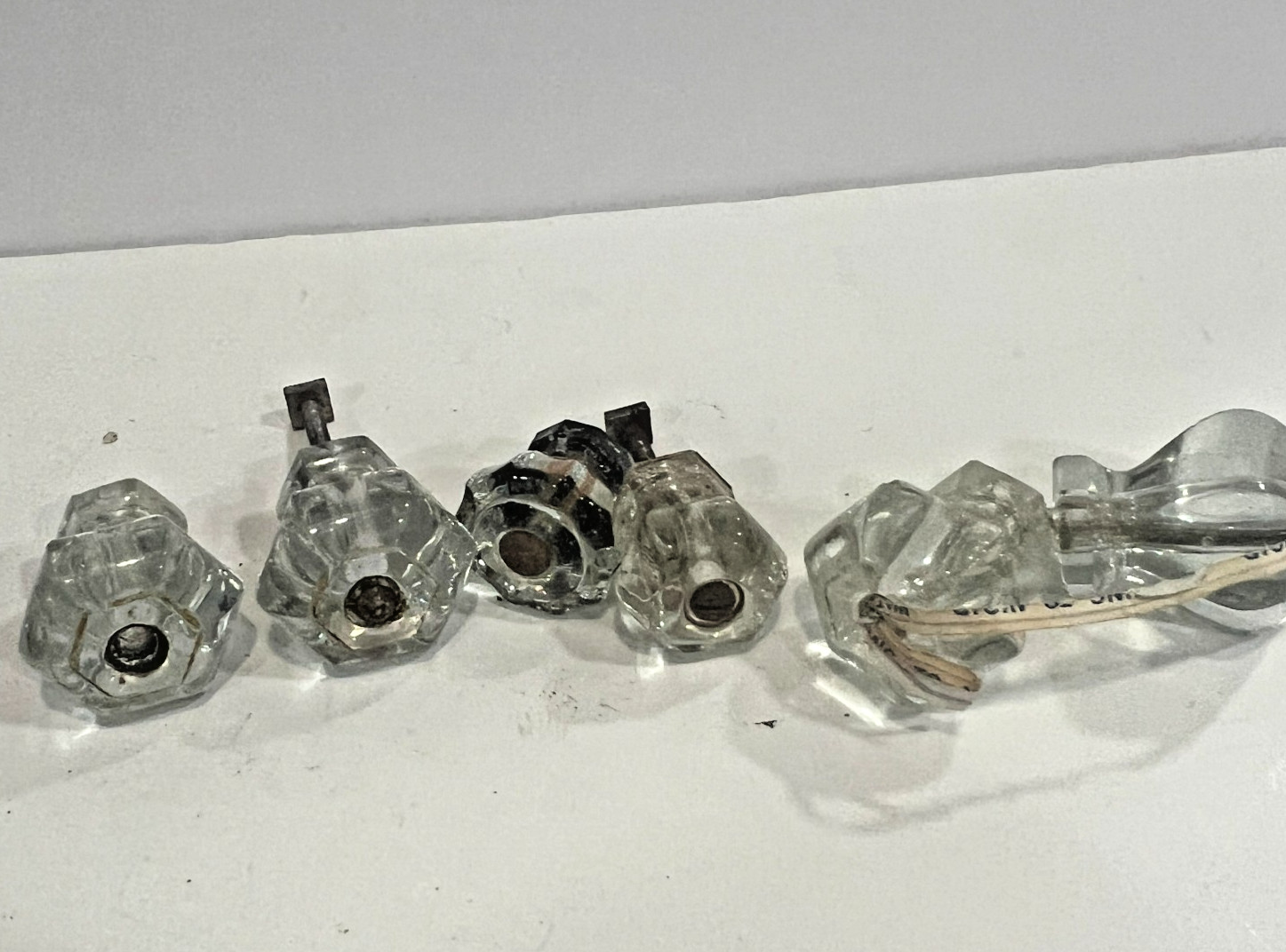 Vintage Lot of 6 Depression Glass Hexagon Pressed Glass Knobs Cabinet Draw Pulls
