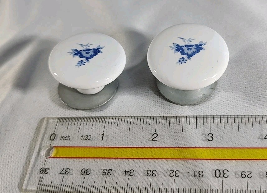 2 Drawer Pull’s White Ceramic with Blue Corn Flower Pattern