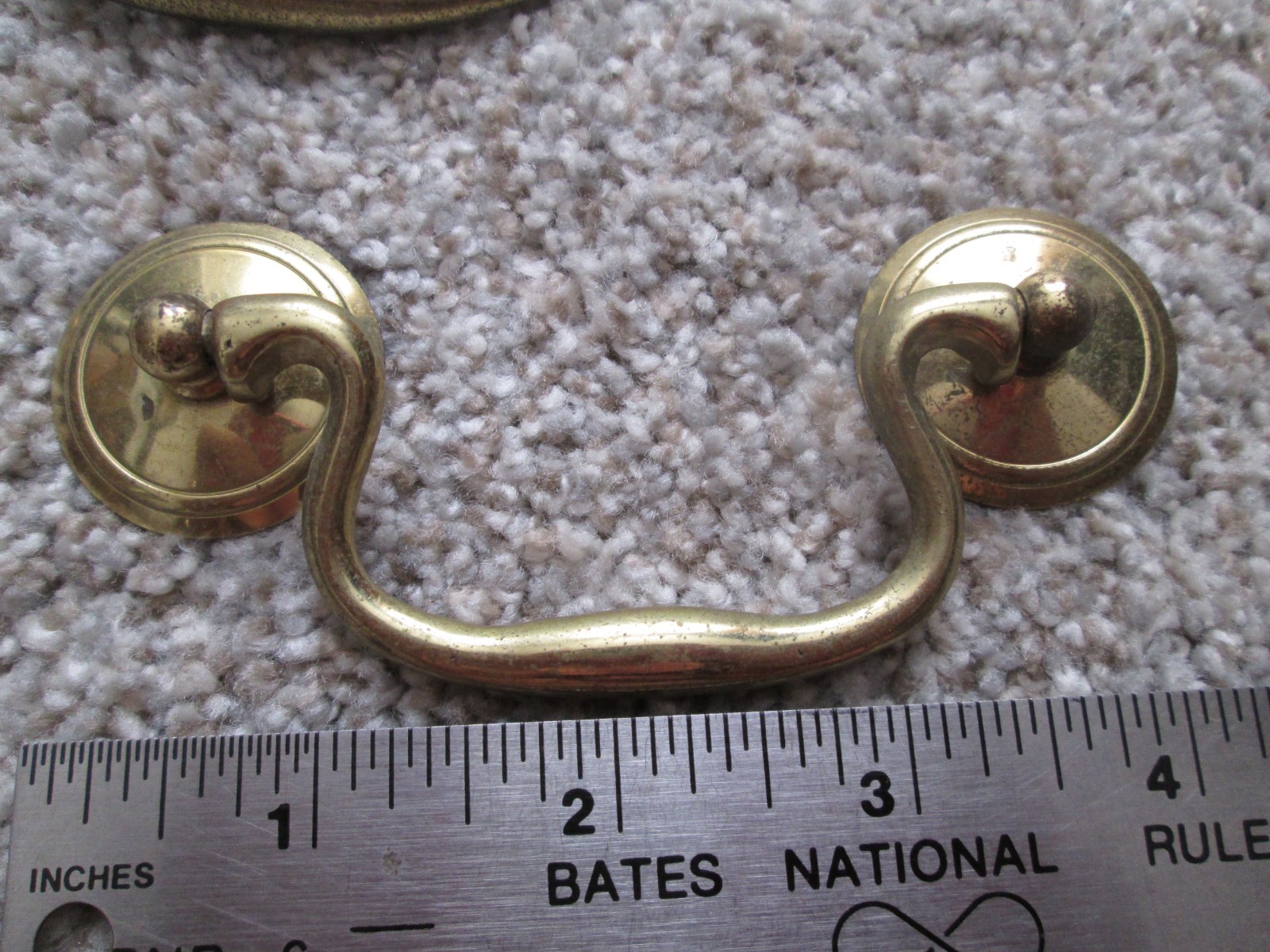 Vintage 5 dresser drop bail pulls solid brass 2.5” wide 3” center A610