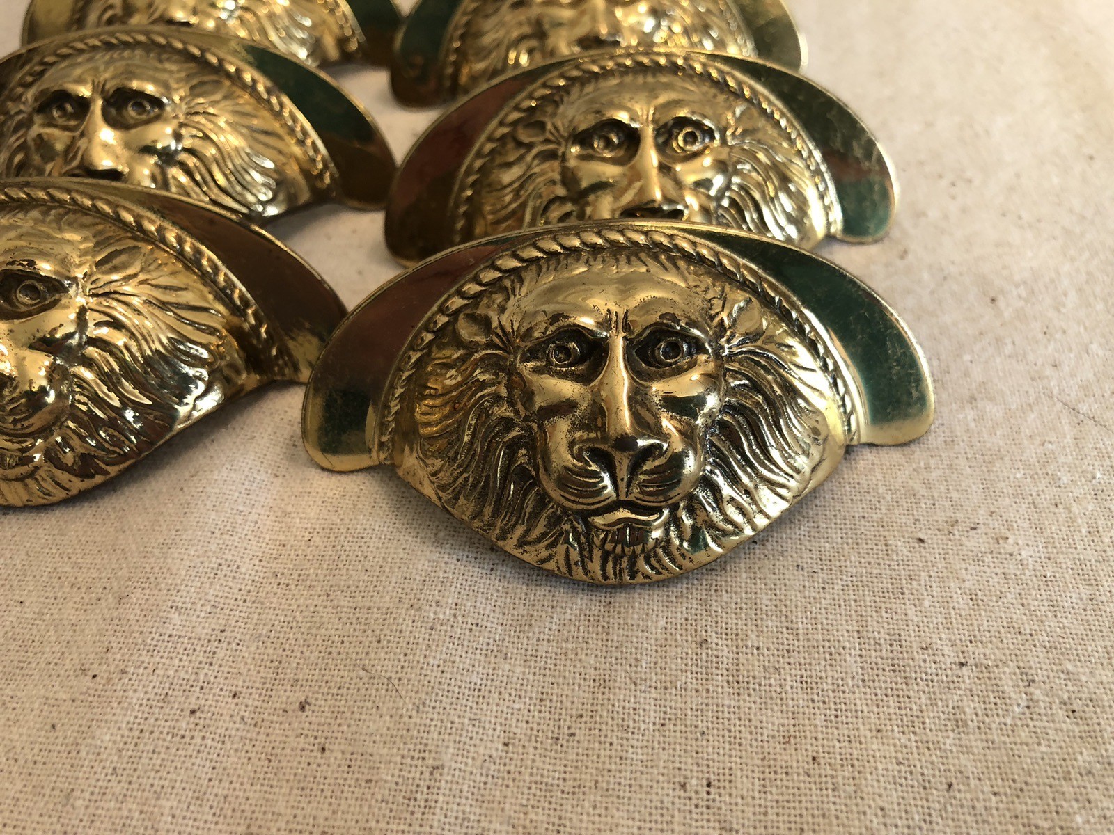 Lot Of 8 Lion Head Drawer Pulls Cabinet Handles Solid Brass Vintage Hardware