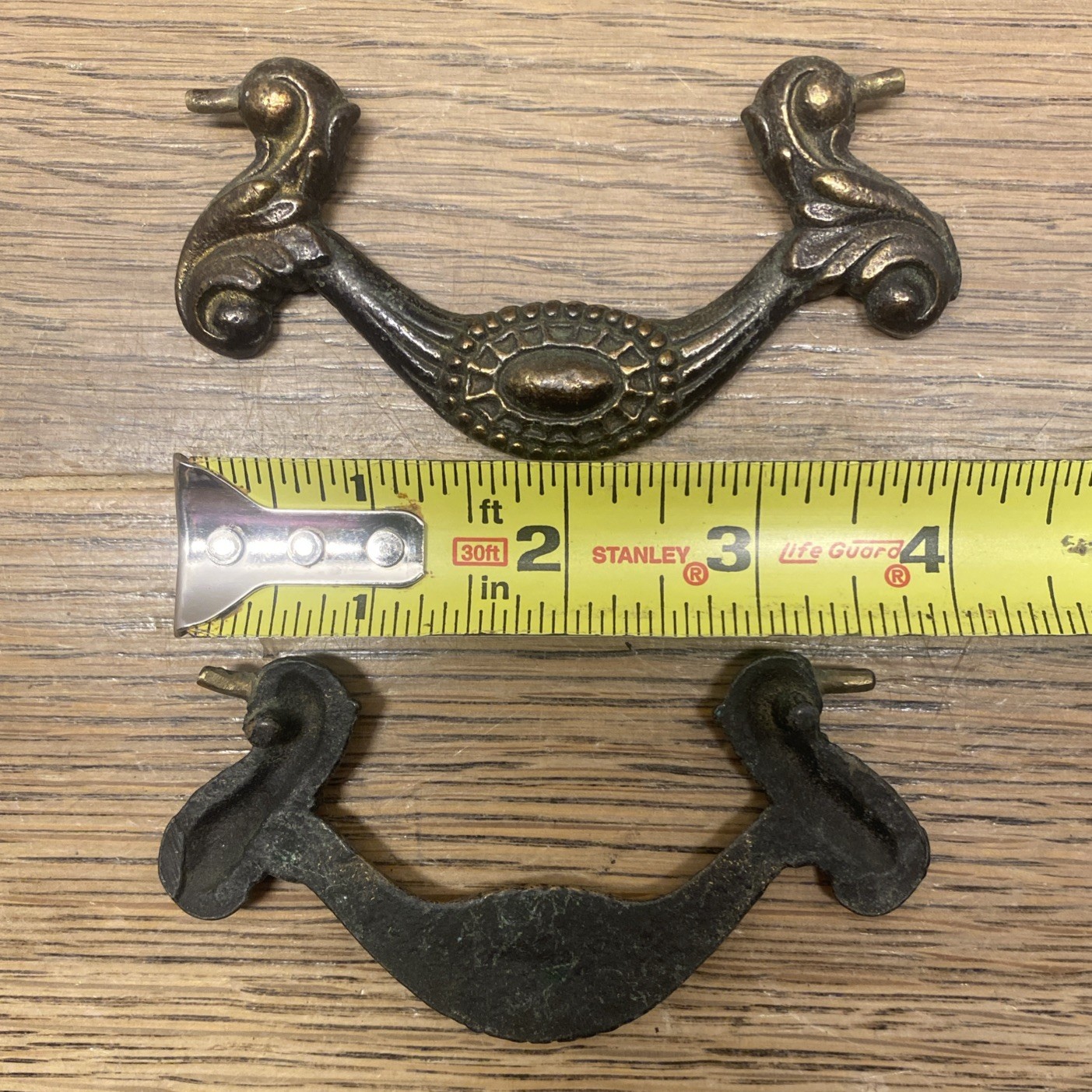 6 VTG Brass Ornate Victorian Brass Bail Drawer Handles & 5 Matching Round Knobs