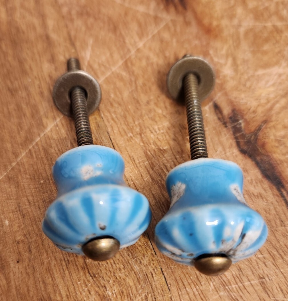 4 Antique Looking Drawer Pulls Handle Aqua Blue Ceramic Flower Cabinet Knobs