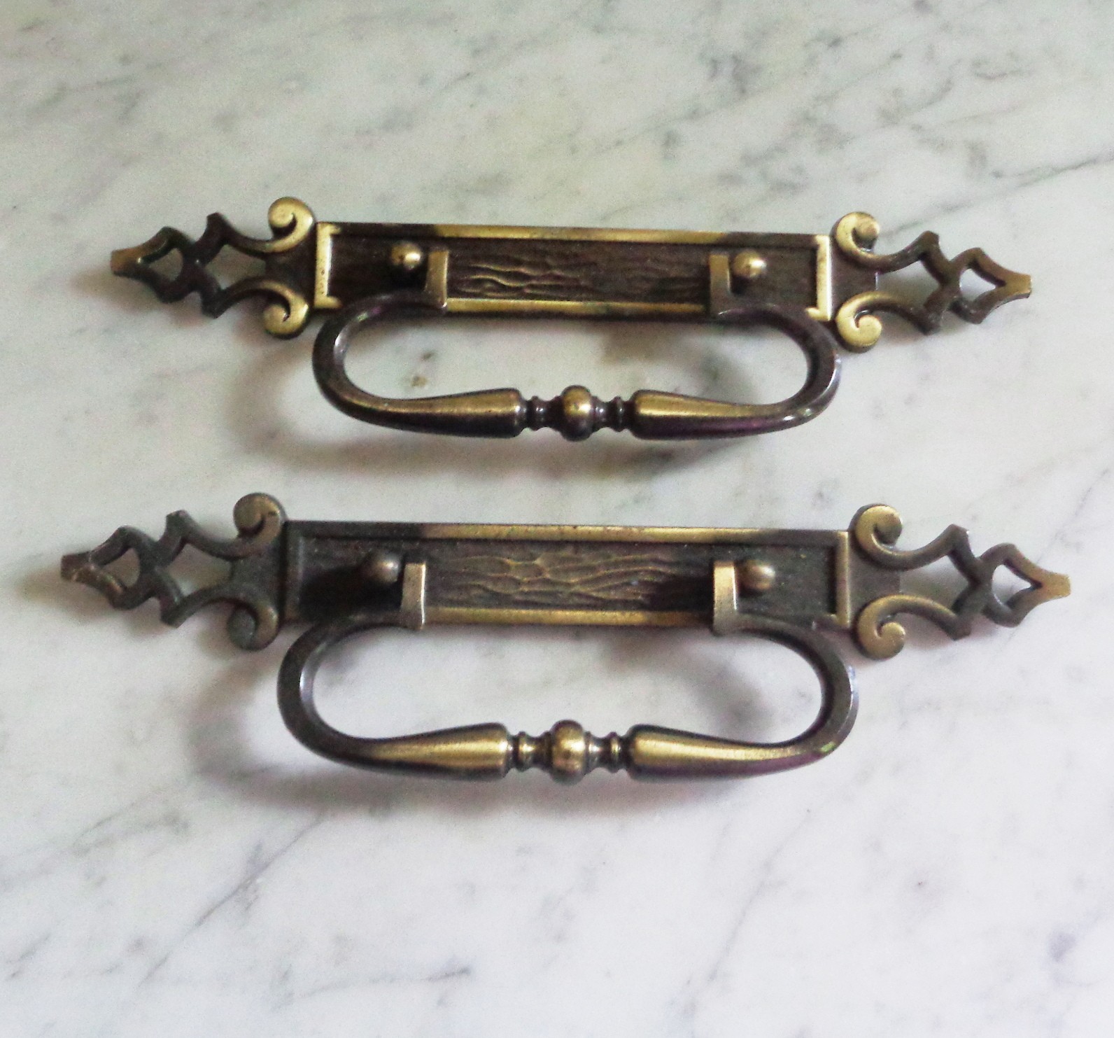 2 Amerock Carriage House Cabinet Drawer Pull Handles w 8 3/8″ Back Plates