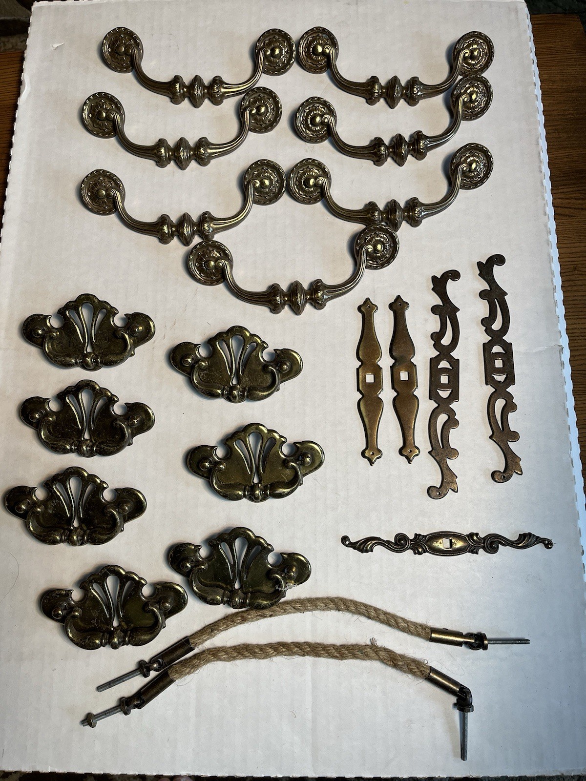 Antique/Vintage Hardware Furniture Drawer Pulls Handles Metal Brass Victorian