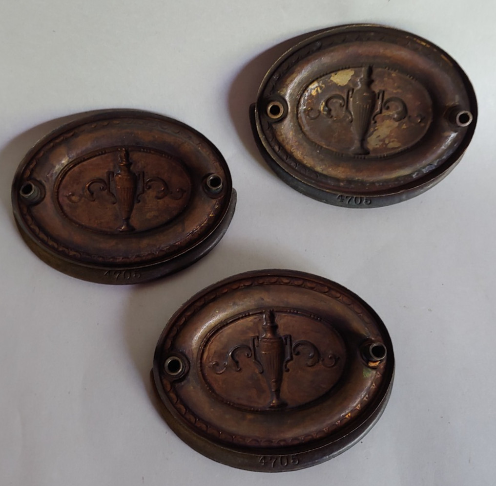 3 VTG/Antique Brass Drop Drawer Pull Oval Backplate Iron Drop Embossed Urn 1920s