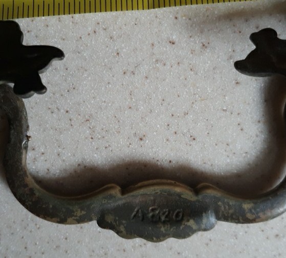2 Vintage French Victorian Drop Bail Dresser Pull Handle Drawer Antique Brass