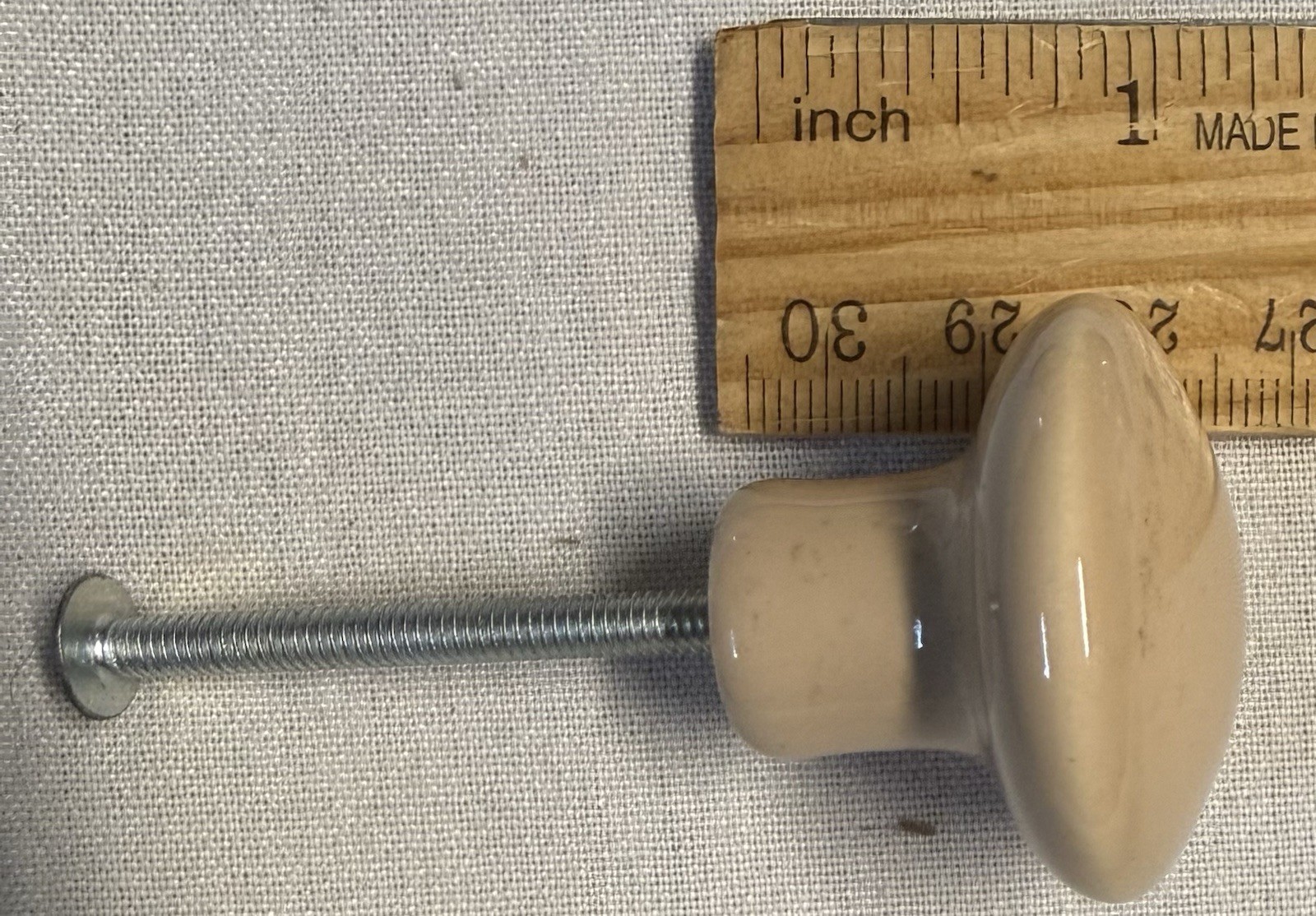 Vintage Lot of 11 Ceramic Beige Knobs Drawer Pulls