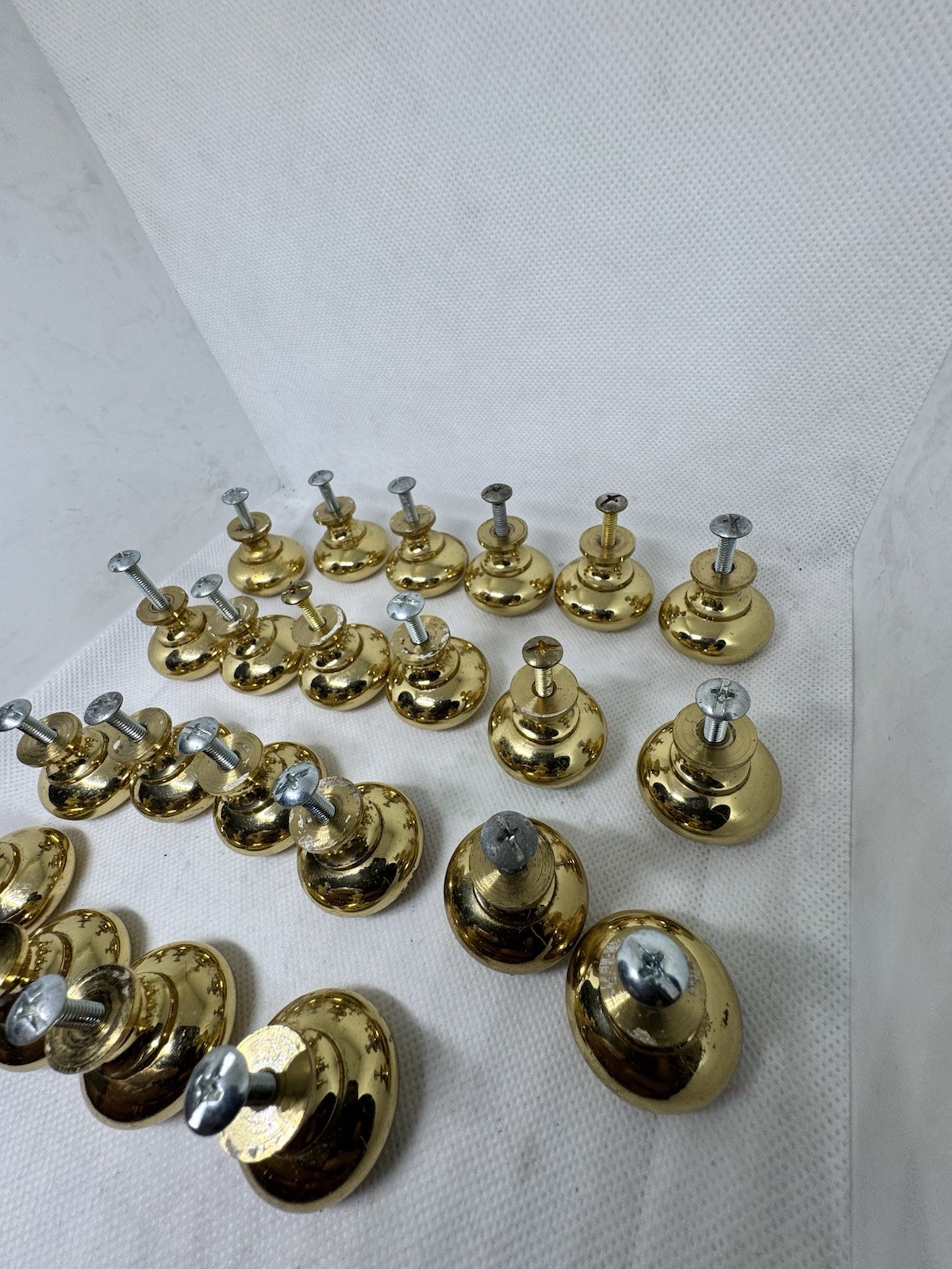 22 -matching vintage solid brass round drawer cabinet knobs pulls 1”x1”