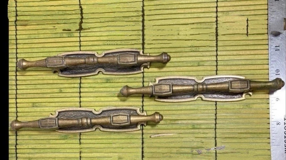 3x Drawer Pull Handle & Back Plate Hyer Colonial Antiqued Brass Color 6.5″ NEW