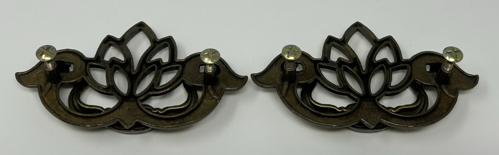 Vintage Chippendale Lotus Style Brass Drawer Pull Bail Handle Gold Traditional