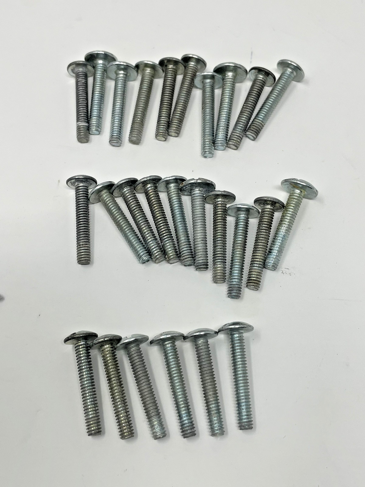 Vtg Lot of 26 Round Wood Drawer Cabinet Knobs Pulls Mushroom 1 1/2″ w 1″ Screws