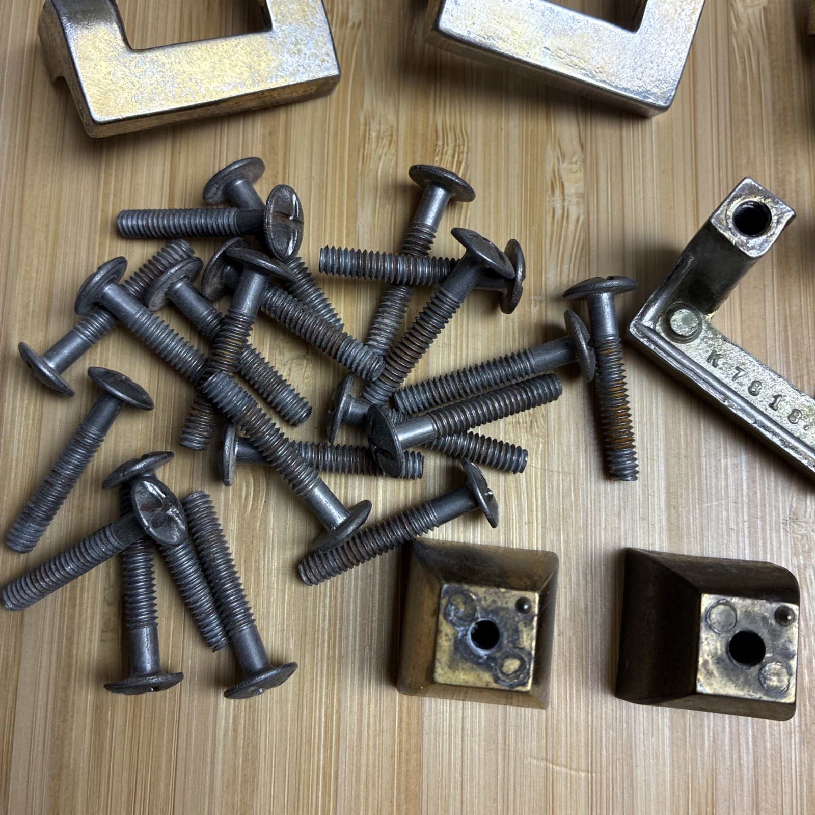 Vintage Keeler Brass KBC Drawer Pulls Lot 10 + 2 Knobs 1” CTC MCM Geometric