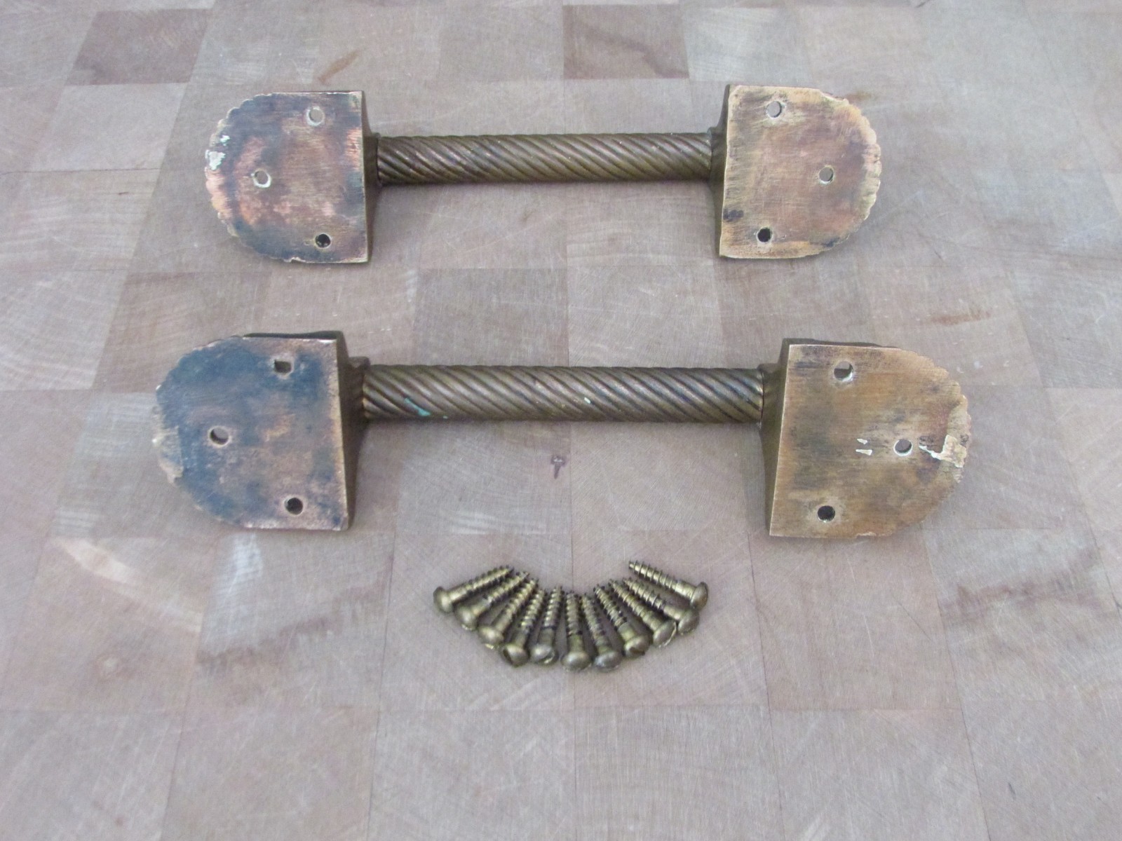 ANTIQUE ART DECO 7.75 SCALLOPED BRONZE DRAWER PULLS APOTHECARY CABINET HANDLE