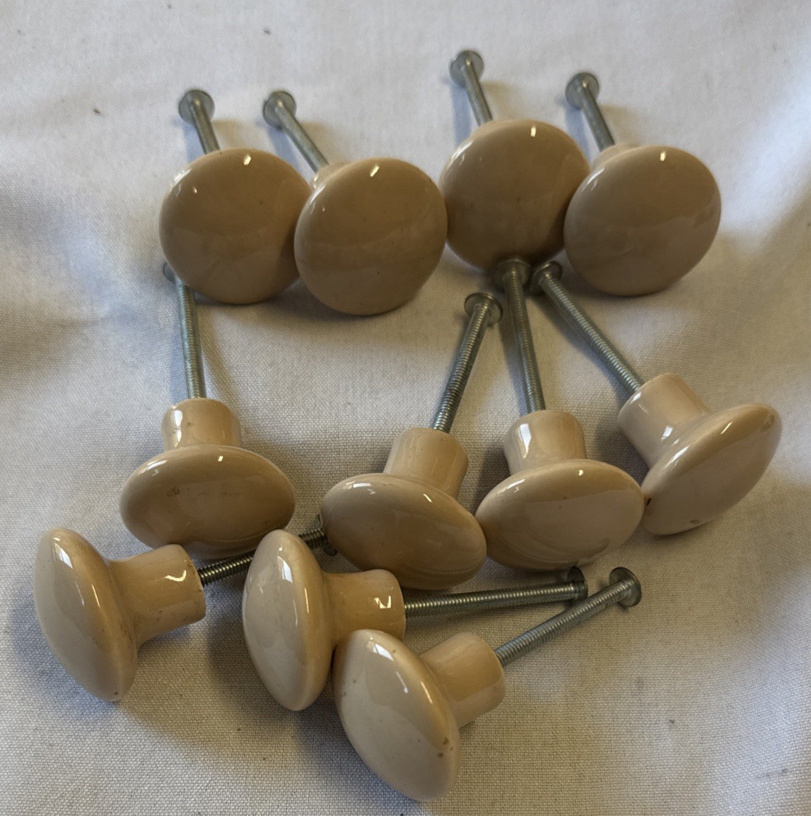 Vintage Lot of 11 Ceramic Beige Knobs Drawer Pulls