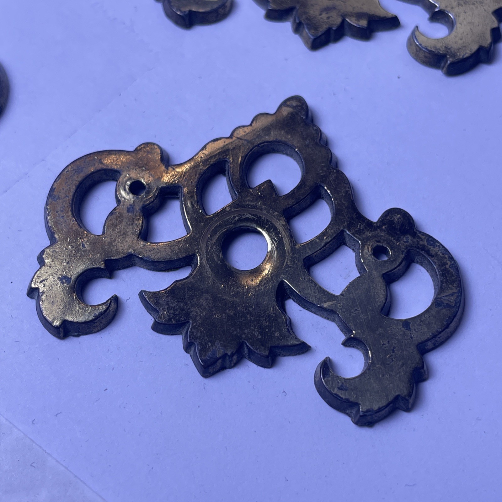 Vintage Keeler Brass Drawer Pull Drop Bail Handle Chippendale – KBC1 – Lot Of 3