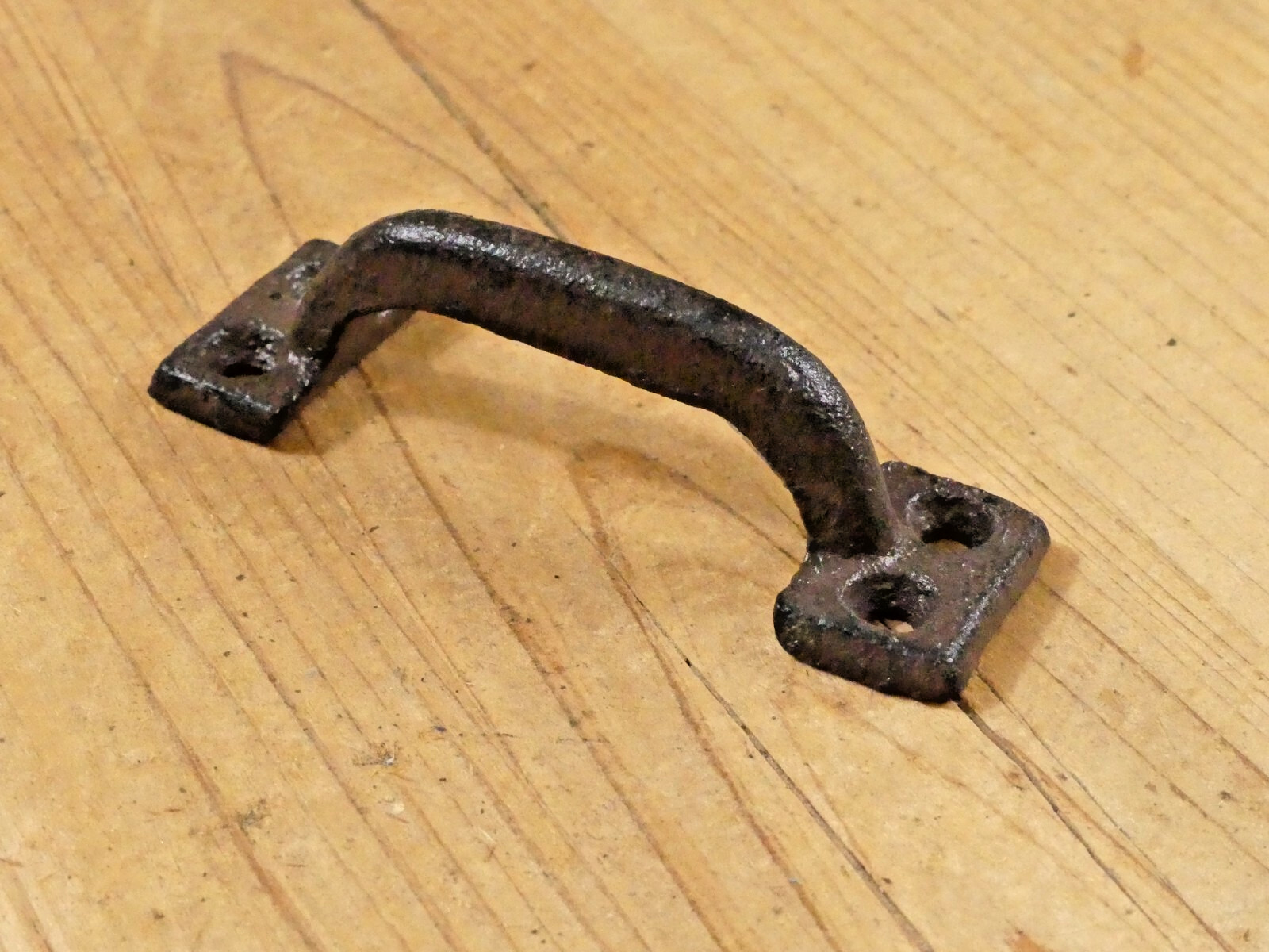 10 CAST IRON HANDLES RUSTIC DRAWER PULLS SMALL 3 5/8″ LONG KITCHEN WINDOW DOOR